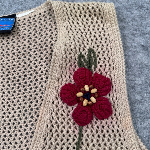 Jantzen Classics VTG Medium Hand Knit Embroidered Cottage Core Sweater Vest‎ - Picture 2 of 6
